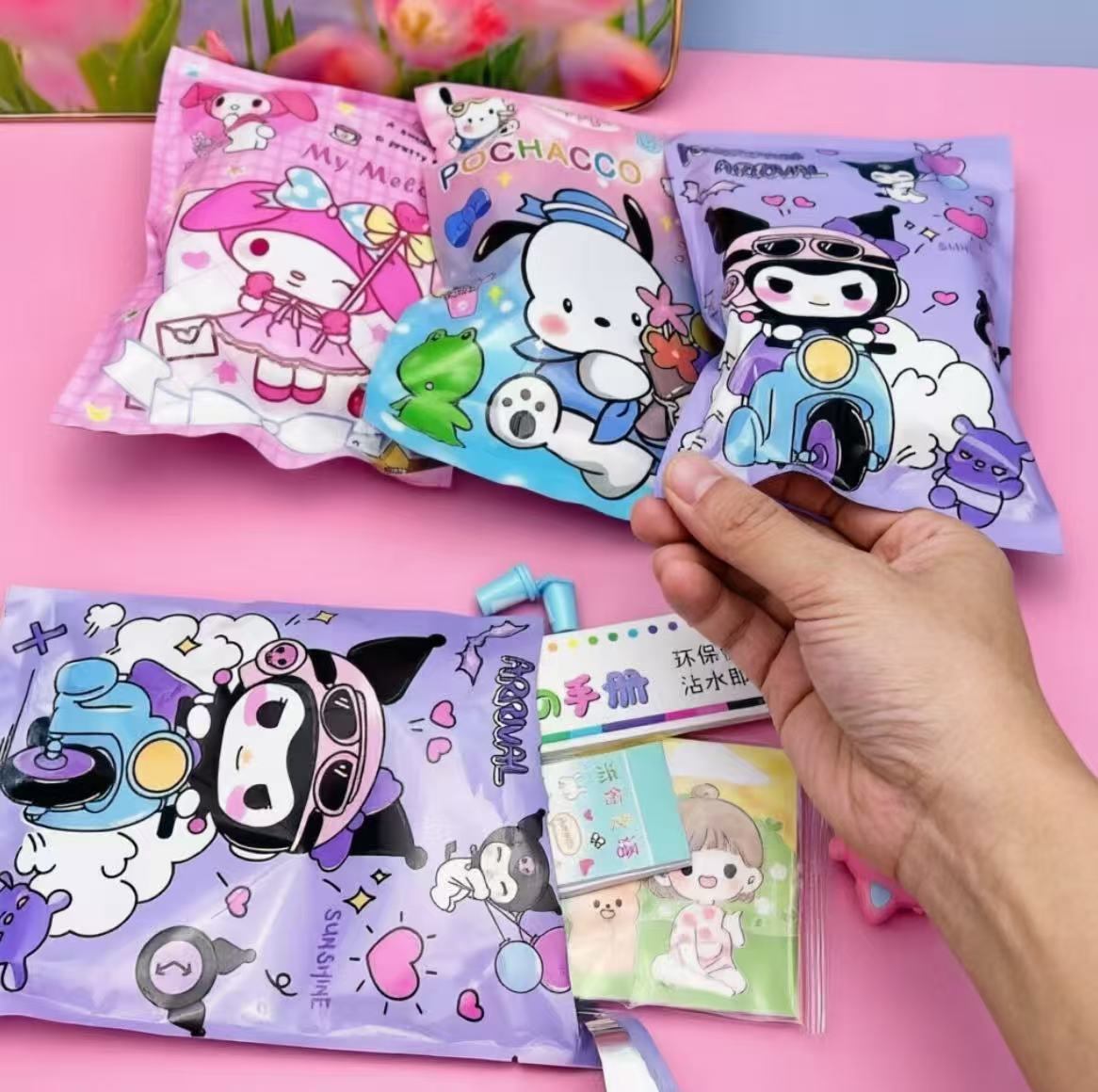 Kawaii Cartoon Mystery Blind B - Home Security Box reseña y precio